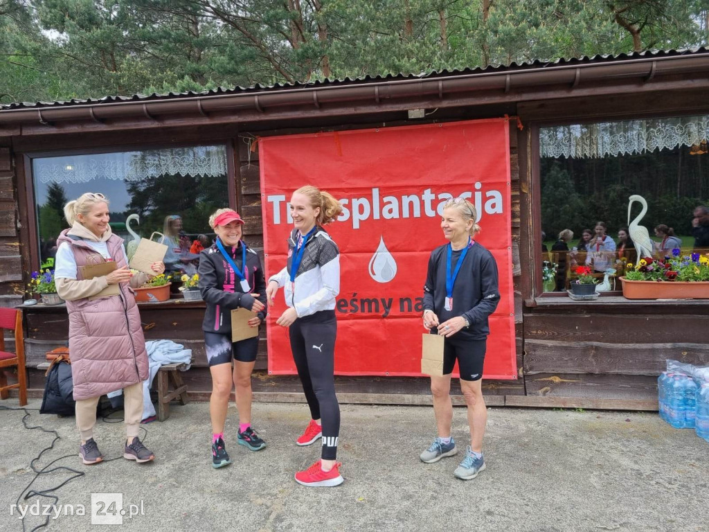 Transplantacja - jesteśmy na TAK - bieg oraz marsz z kijkami w Dąbczu