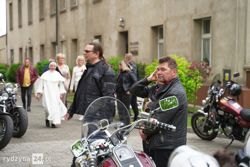 Setki motocyklistów zjechały do Rydzyny