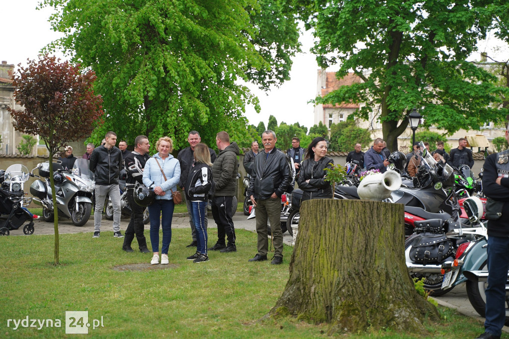 Setki motocyklistów zjechały do Rydzyny