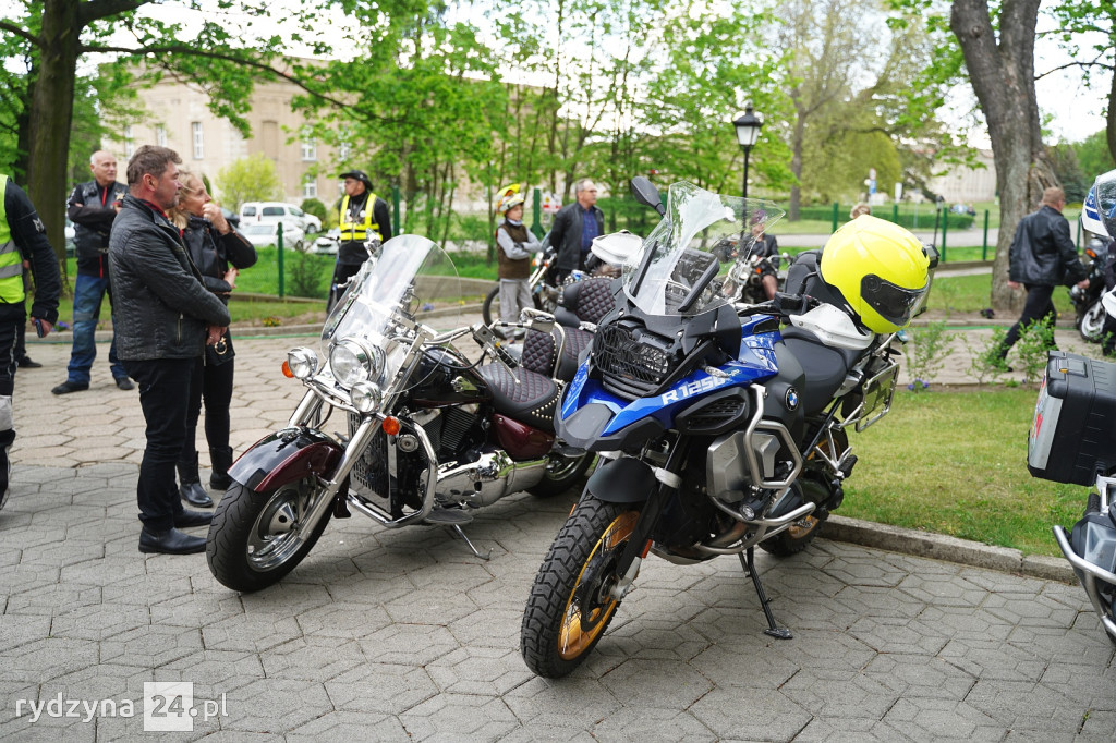 Setki motocyklistów zjechały do Rydzyny