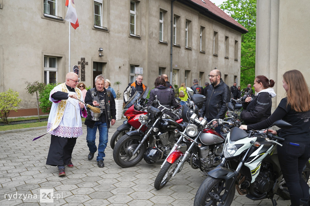 Setki motocyklistów zjechały do Rydzyny