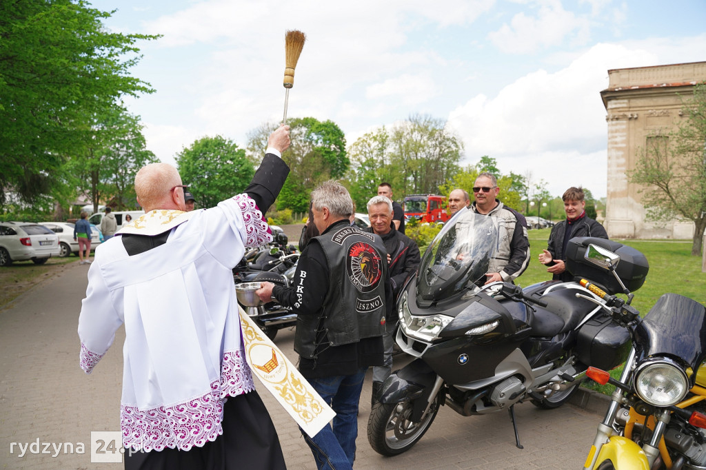 Setki motocyklistów zjechały do Rydzyny