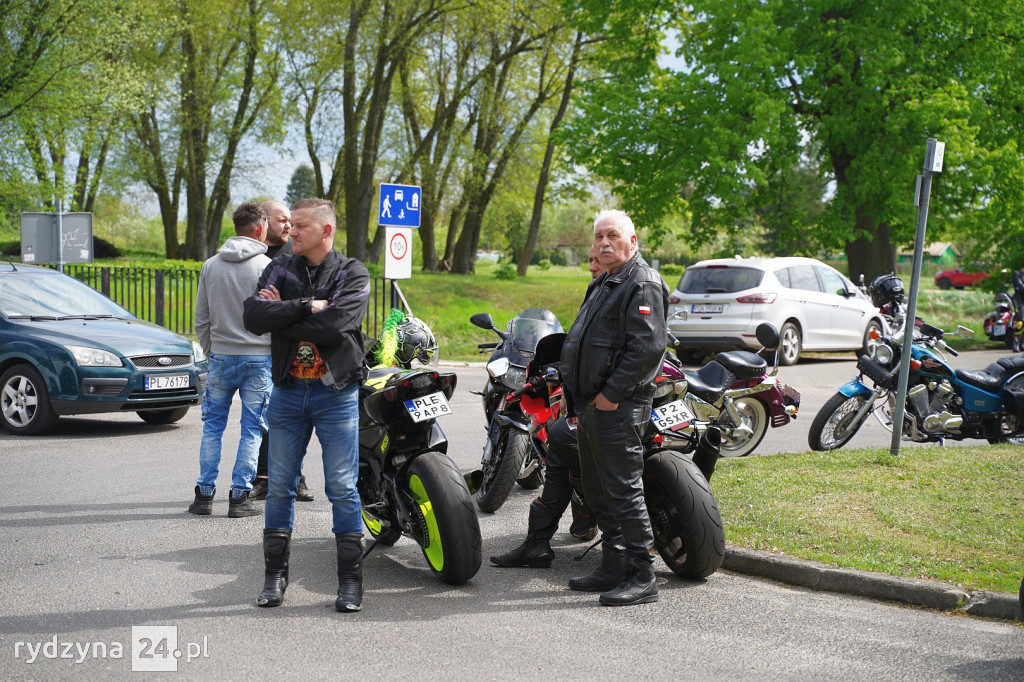 Setki motocyklistów zjechały do Rydzyny