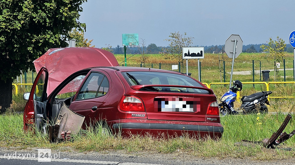 Kolizja na drodze wojewódzkiej 309 w Dąbczu