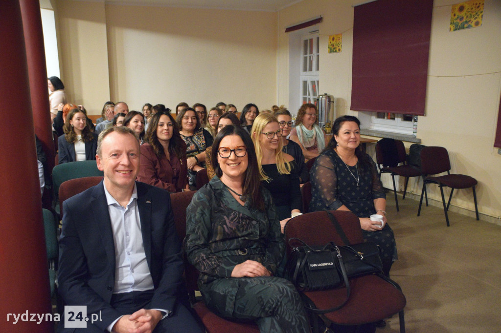 Różowe Skrzyneczki dla instytucji z gminy Rydzyna