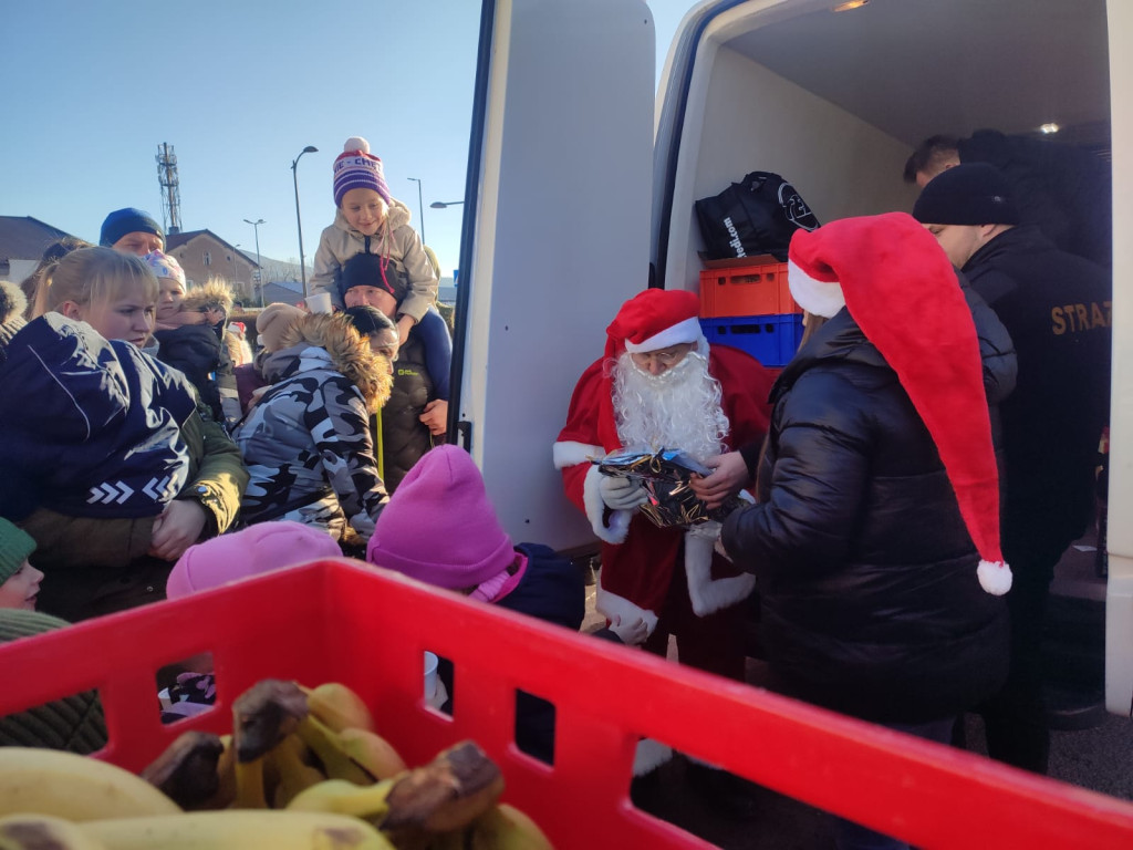 Spotkanie z Mikołajem w Stroniu Śląskim – paczki wyjechały z Rydzyny