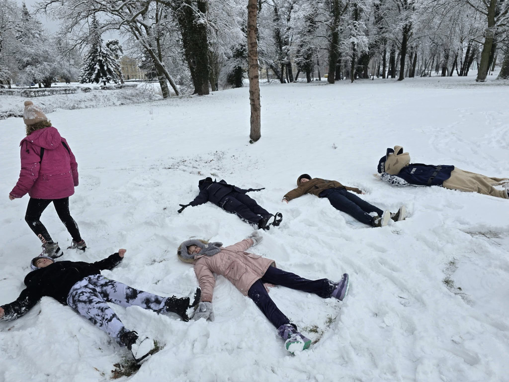 lekcja bezpieczeństwa z policją i Sierżantem Pyrkiem w Rydzynie