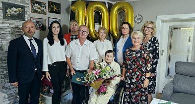 Z życzeniami u 100-latki mieszkanki gminy Rydzyna pani Jadzi-95107
