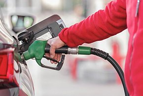Ceny paliw. Kierowcy nie odczują zmian, eksperci mówią o "napiętej sytuacji"-97857