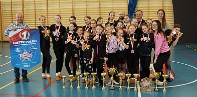 Triumf i Duma: Podziękowanie Speed Stars Cheerleaders Rydzyna-97939