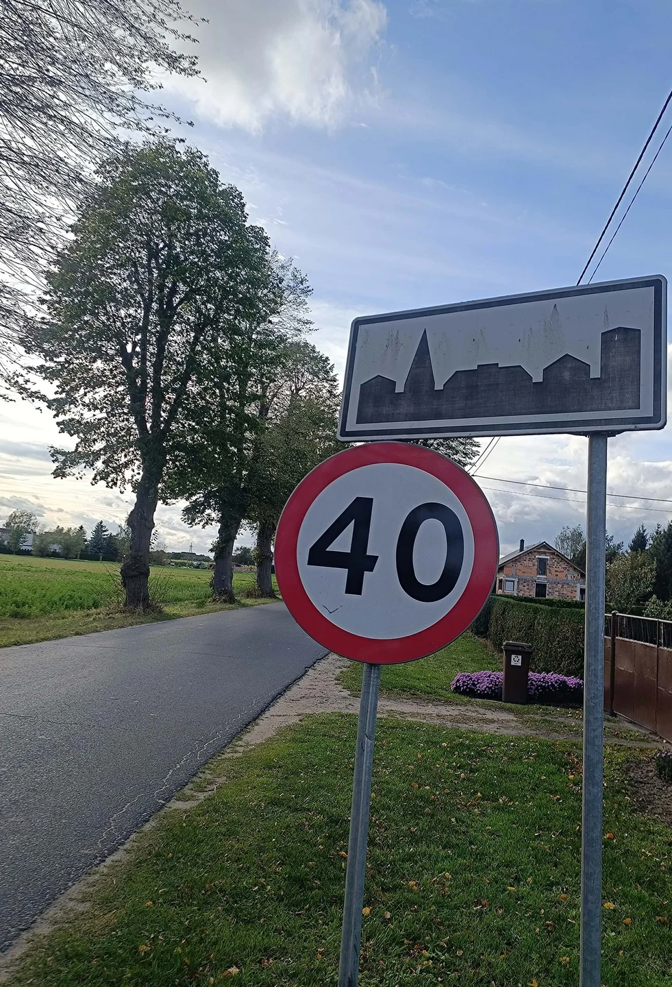 Tarnowa Łąka: 40 km/h to nie sugestia. Apel do kierowców