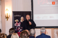 Pokaz-filmu-„Antoni-Patek-w-Zamku-Krolewskim-w-Rydzynie-106