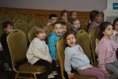 Przedstawienie-w-wykonaniu-nauczycieli-SOSW-w-Rydzynie-00010