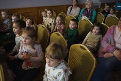 Przedstawienie-w-wykonaniu-nauczycieli-SOSW-w-Rydzynie-00022