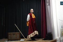 Przedstawienie-w-wykonaniu-nauczycieli-SOSW-w-Rydzynie-00033