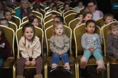 Przedstawienie-w-wykonaniu-nauczycieli-SOSW-w-Rydzynie-00050