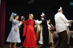 Przedstawienie-w-wykonaniu-nauczycieli-SOSW-w-Rydzynie-00070