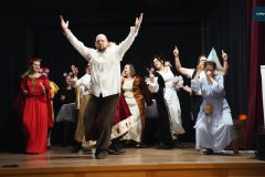 Przedstawienie-w-wykonaniu-nauczycieli-SOSW-w-Rydzynie-00073