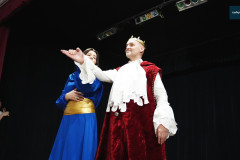 Przedstawienie-w-wykonaniu-nauczycieli-SOSW-w-Rydzynie-00103