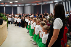 Pasowanie-na-ucznia-SP-Rydzyna-2025-073