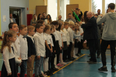 Pasowanie-pierwszoklasistow-w-Szkole-Podstawowej-w-Dabczu-021