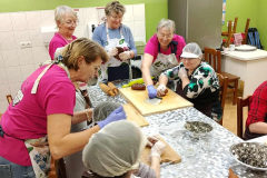 Wspolne-pieczenie-pierniczkow-z-WTZ-Rydzyna-i-KGW-Kloda-003