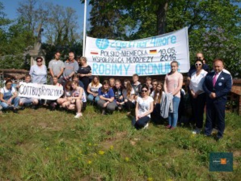 Robimy Ordung przy miejscu pamięci!