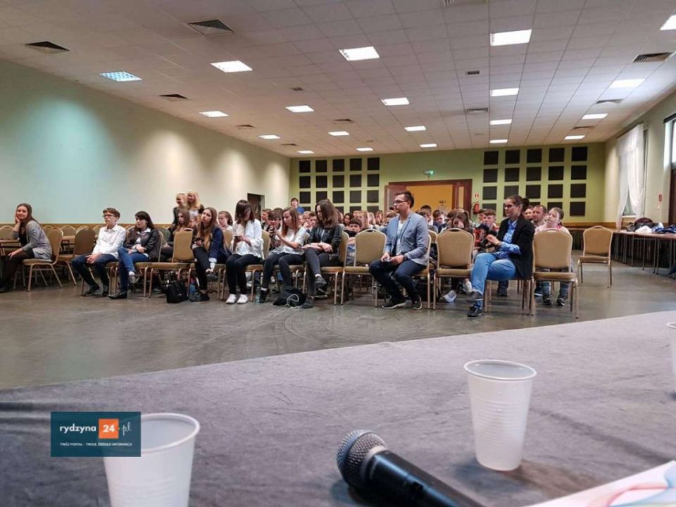 I Młodzieżowa Debata w Święciechowie