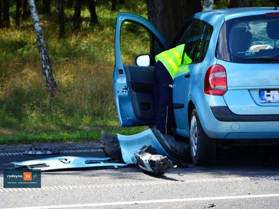 Wypadek, zablokowana DK5 na zjeździe do Rydzyny
