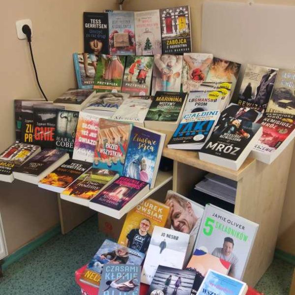Nowe książki w rydzyńskiej bibliotece