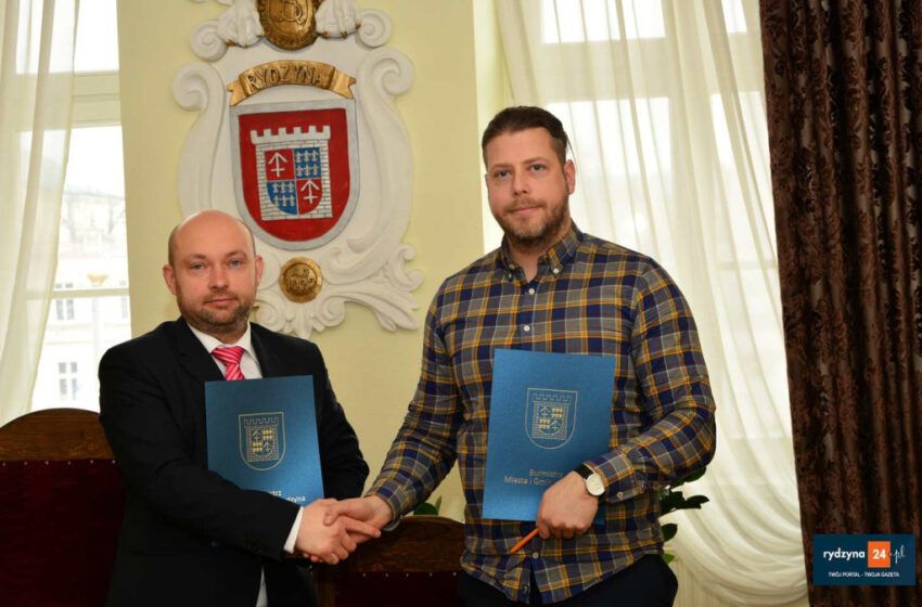  W urzędzie podpisano dwie umowy