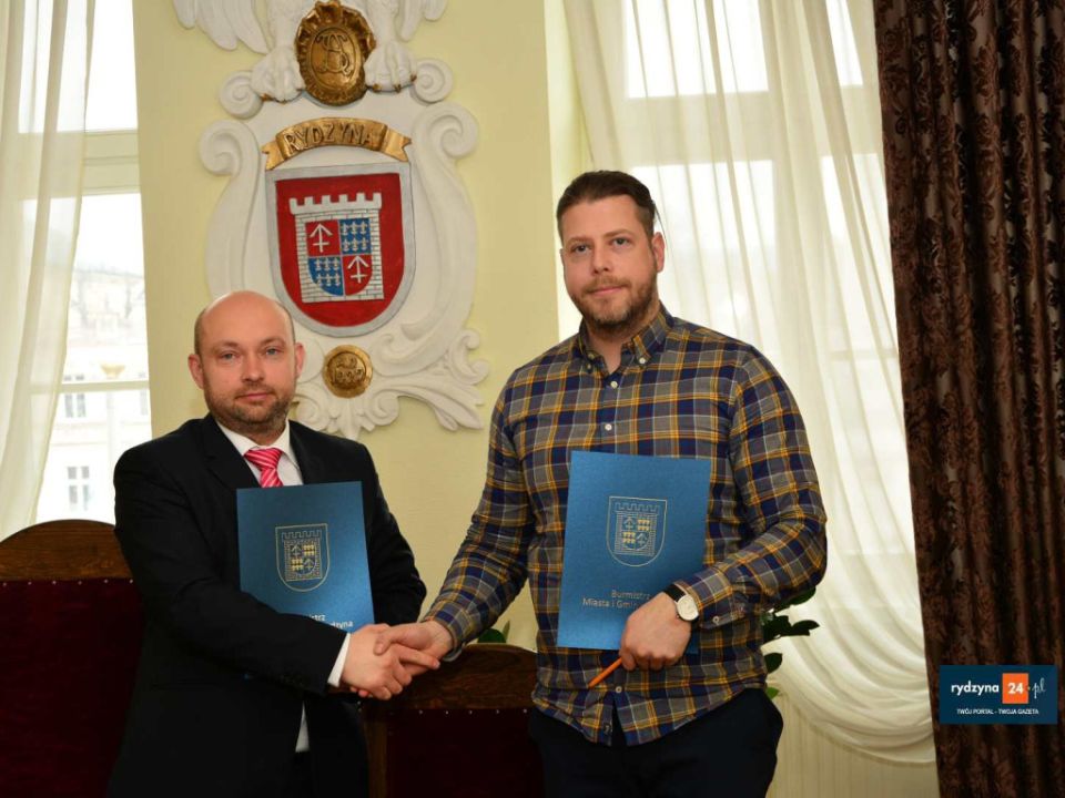 W urzędzie podpisano dwie umowy
