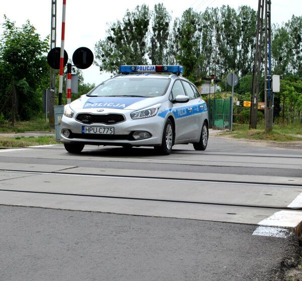  5 marca działania Policji przy przejazdach kolejowych – video