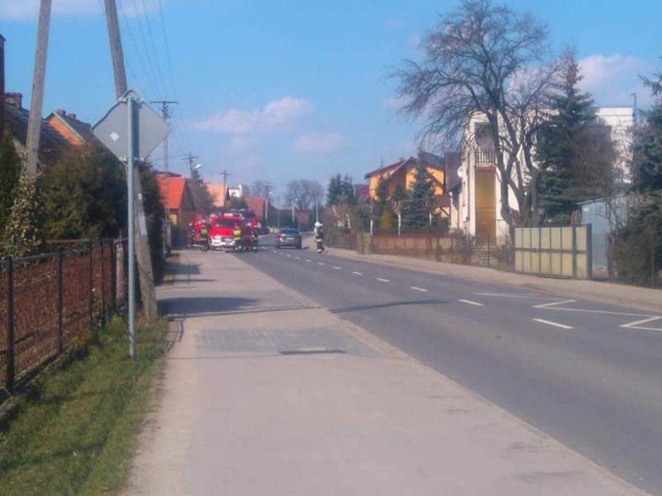 Zerwany kabel energetyczny w Dąbczu