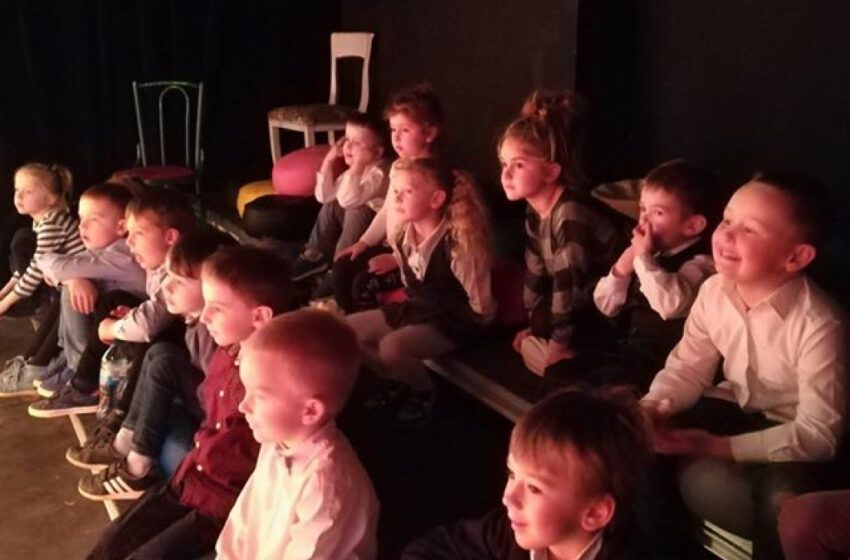  Przedszkolacy w Teatrze Miejskim w Lesznie