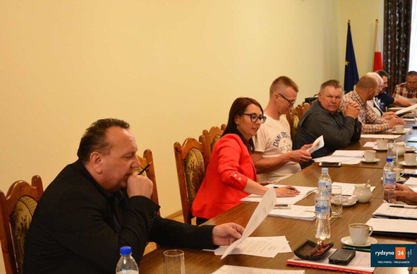 Komisja wspólna z gośćmi z powiatu