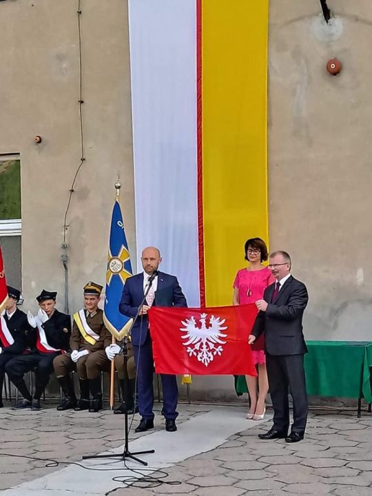 Uroczyste rozpoczęcie roku szkolnego 2018/2019 w SP im. 17 Pułku Ułanów Wlkp. w Ry