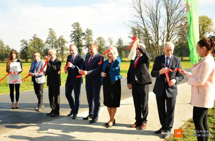  Oficjalne otwarcie ścieżek w powiecie