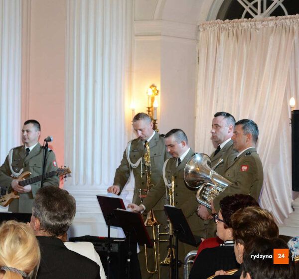  Koncert Orkiestry Wojskowej z Żagania  [VIDEO]