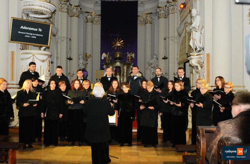  Koncert Pasyjny chóru NOVUM [VIDEO]