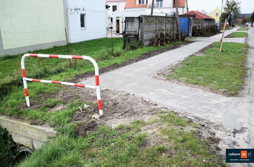  Nowy chodnik w Jabłonnie