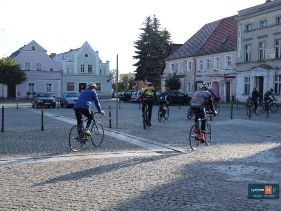 Wystartowali z rydzyńskiego Rynku