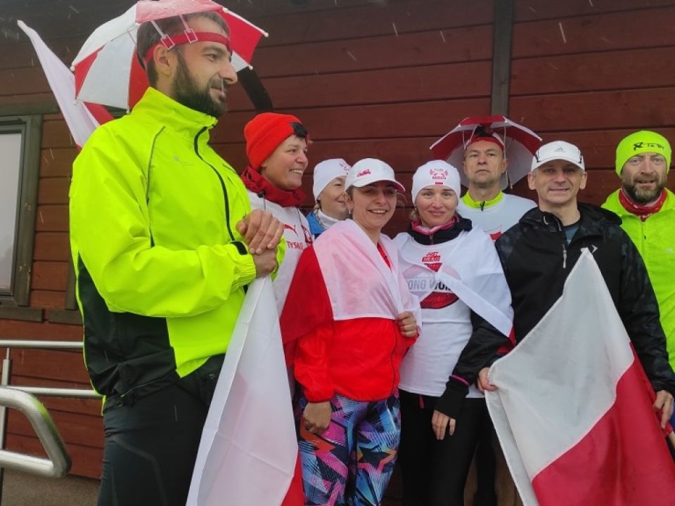 Pobiegli w Dzień Flagi