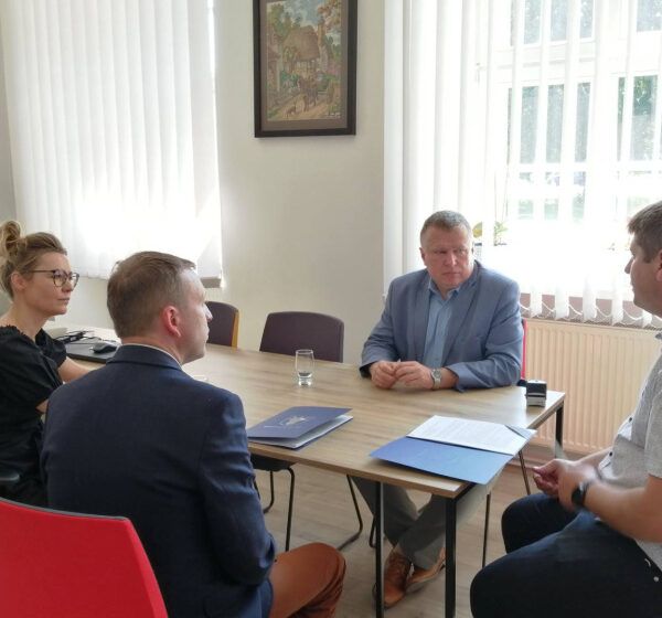  Umowa na modernizację dachów SOSW Rydzyna podpisana