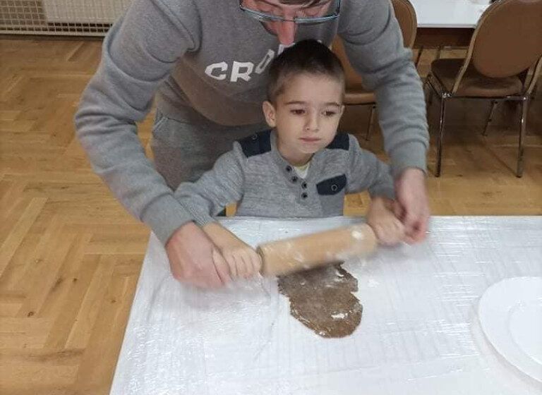  Świątecznie w Rojęczynie
