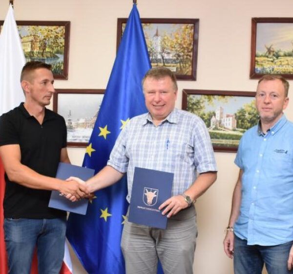  Rusza odmulanie rowów przydrożnych