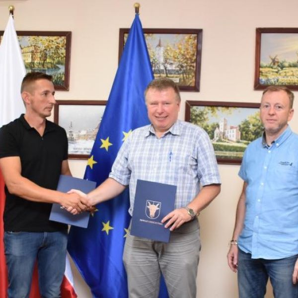Rusza odmulanie rowów przydrożnych