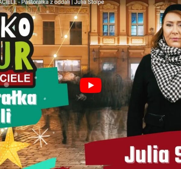  ROCKOZAUR I PRZYJACIELE – Pastorałka z oddali | Julia Stolpe