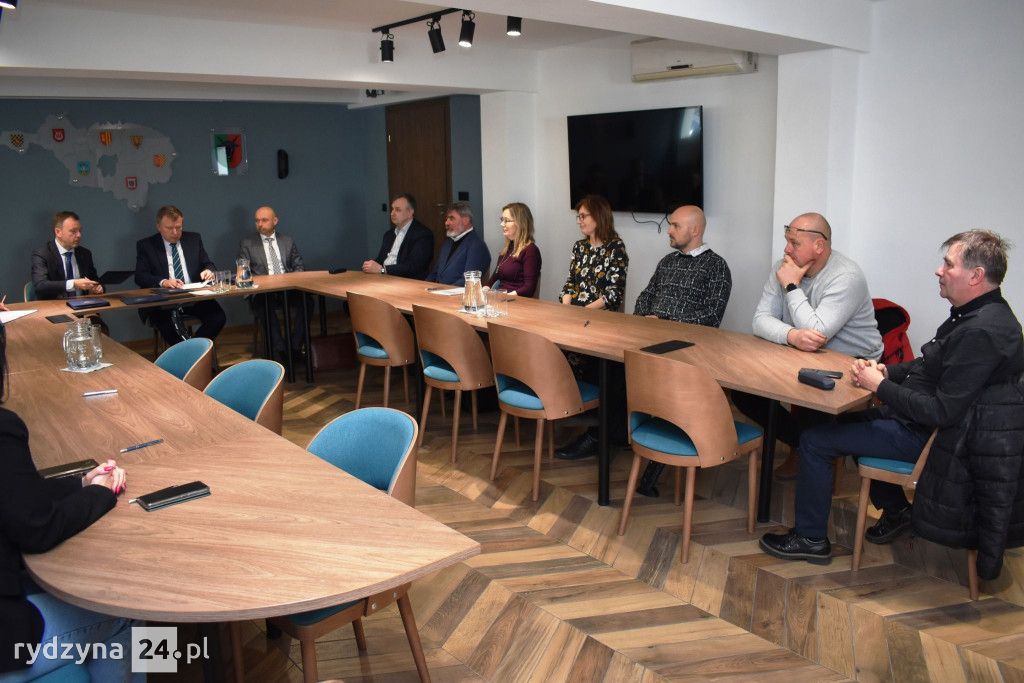 Stowarzyszenia z gminy Rydzyna z dofinansowaniem starosty