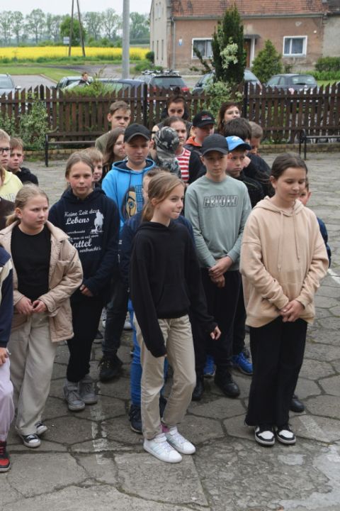 Wojewoda wielkopolski odwiedził szkołę w Kaczkowie